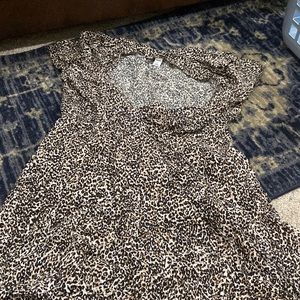 Old navy cheetah dress